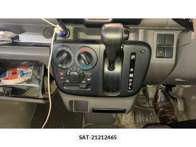 Suzuki EVERY 2019-06 7879772-16