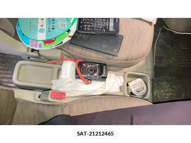Suzuki EVERY 2019-06 7879772-17