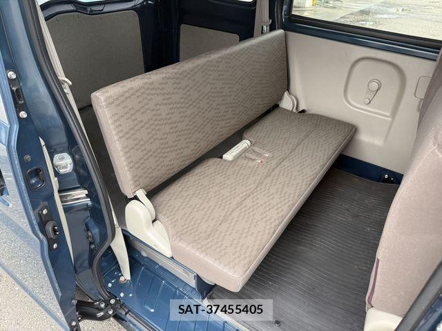 Suzuki EVERY 2019-11 7879770-12