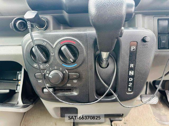 Suzuki EVERY 2020-11 7903475-12