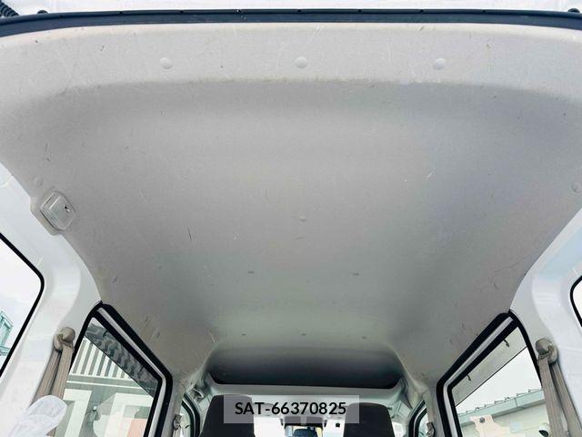 Suzuki EVERY 2020-11 7903475-17