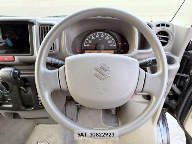 Suzuki EVERY 2019-10 7963980-13