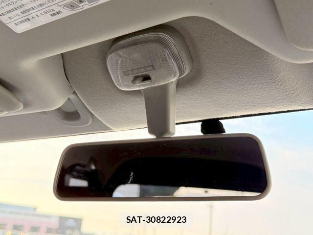 Suzuki EVERY 2019-10 7963980-19
