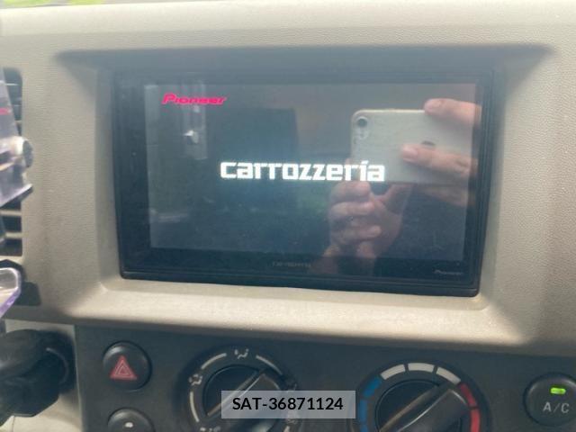 Suzuki EVERY 2010-07 7963983-15