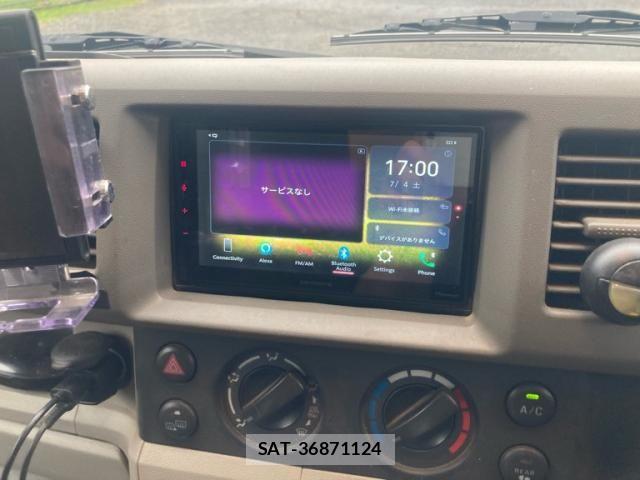 Suzuki EVERY 2010-07 7963983-16