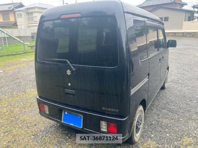 Suzuki EVERY 2010-07 7963983-3