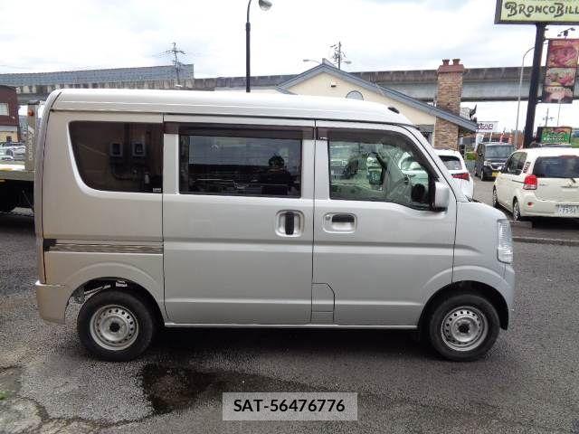 Suzuki EVERY 2018-10 7963981-10