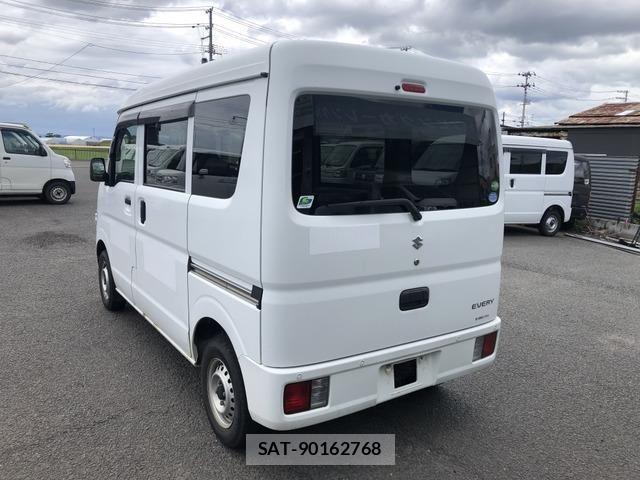 Suzuki EVERY 2020-05 7981194-7
