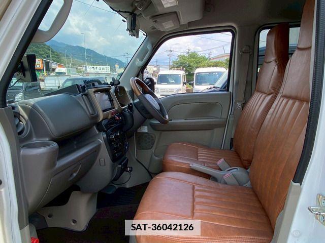 Suzuki EVERY 2016-11 7981193-13