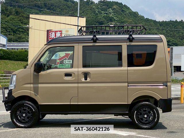 Suzuki EVERY 2016-11 7981193-8