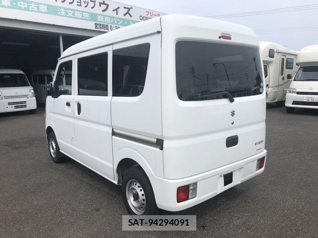 Suzuki EVERY 2018-05 7981195-7