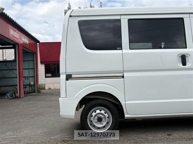 Suzuki EVERY 2021-03 8038571-9