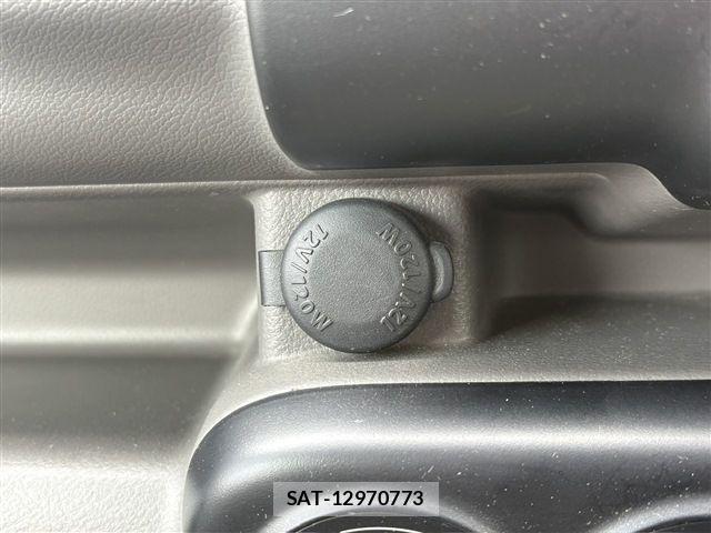 Suzuki EVERY 2021-03 8038571-22