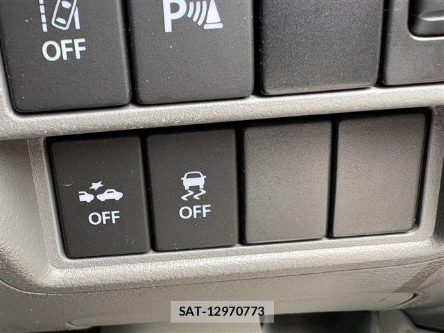 Suzuki EVERY 2021-03 8038571-27