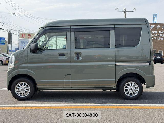 Suzuki EVERY 2025-11 8038568-15