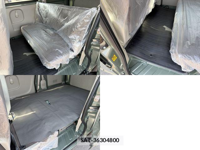 Suzuki EVERY 2025-11 8038568-18