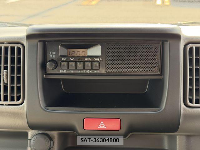 Suzuki EVERY 2025-11 8038568-5