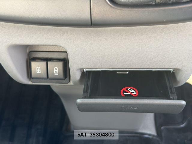 Suzuki EVERY 2025-11 8038568-7