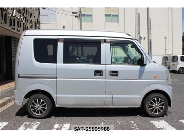 Suzuki EVERY 2011-09 8038576-9