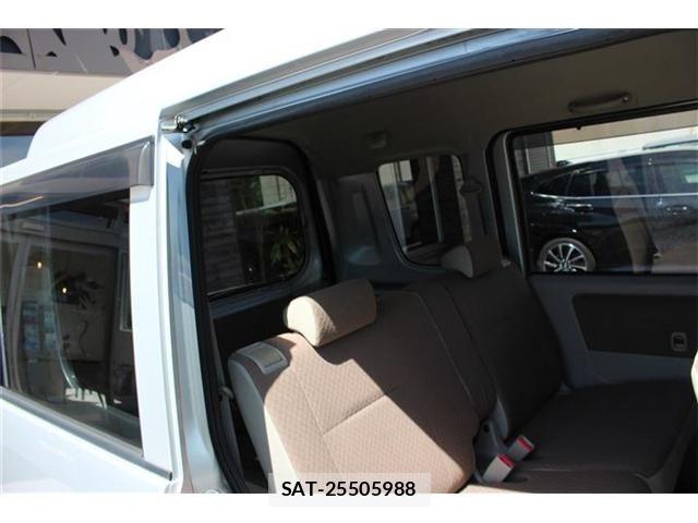 Suzuki EVERY 2011-09 8038576-15