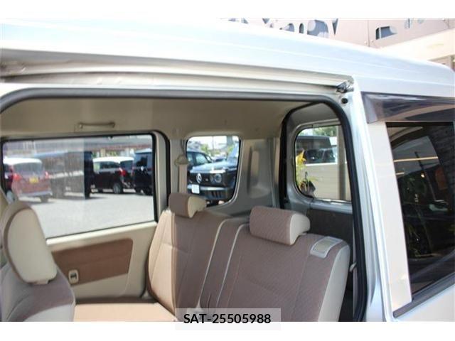 Suzuki EVERY 2011-09 8038576-23