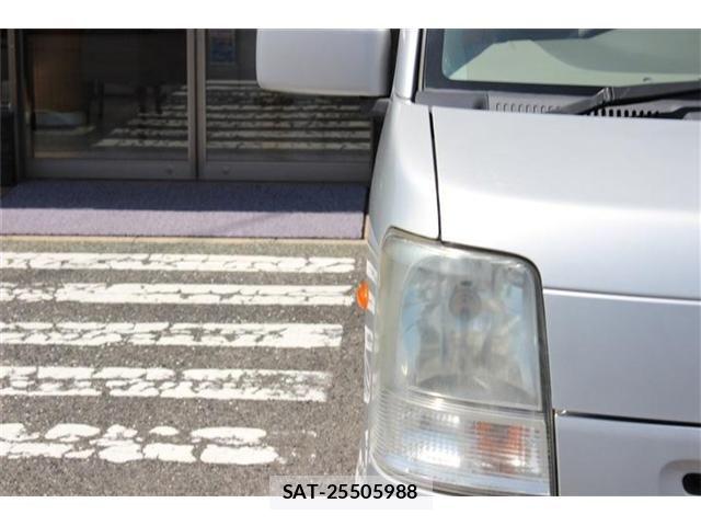 Suzuki EVERY 2011-09 8038576-3