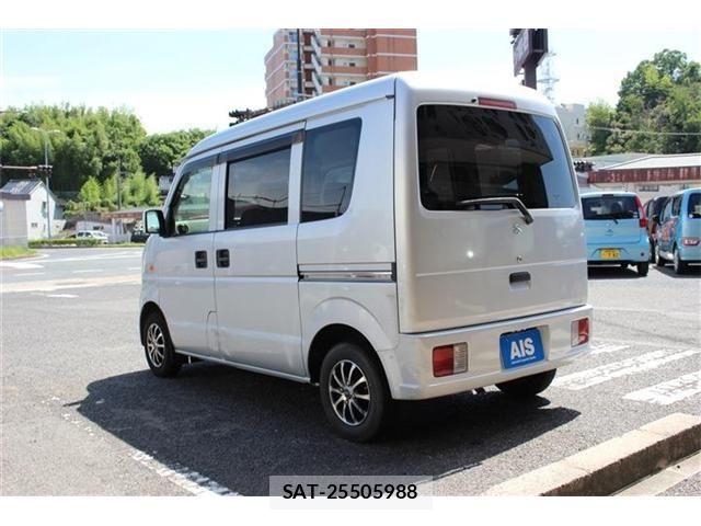 Suzuki EVERY 2011-09 8038576-6