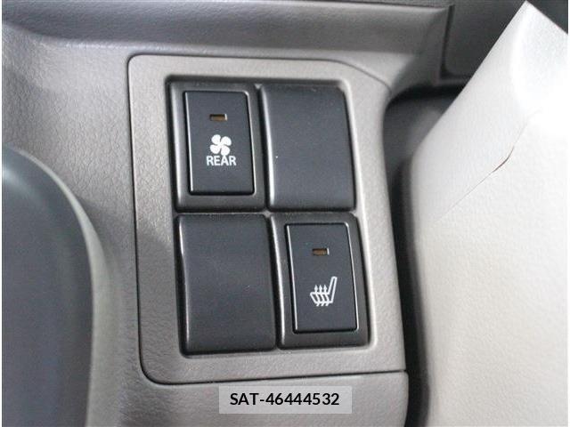 Suzuki EVERY 2024-08 8038566-17