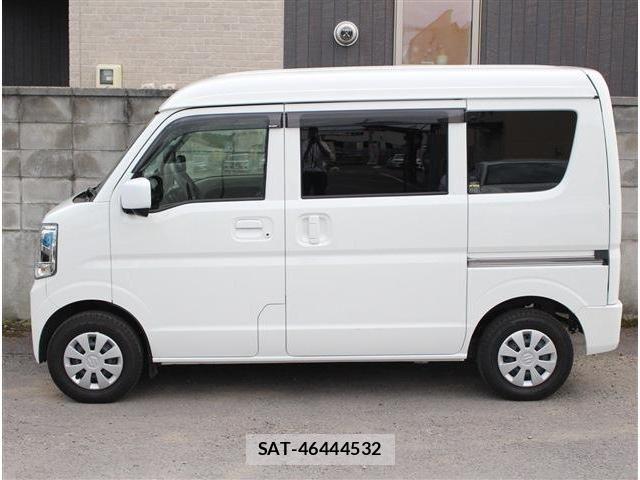 Suzuki EVERY 2024-08 8038566-7