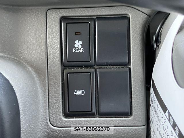 Suzuki EVERY 2023-07 8075790-21