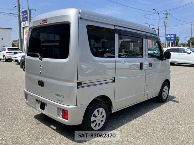 Suzuki EVERY 2023-07 8075790-2