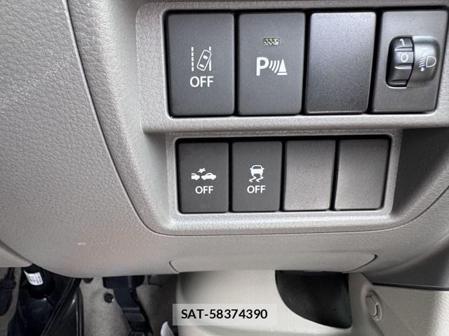 Suzuki EVERY 2020-07 8102135-18