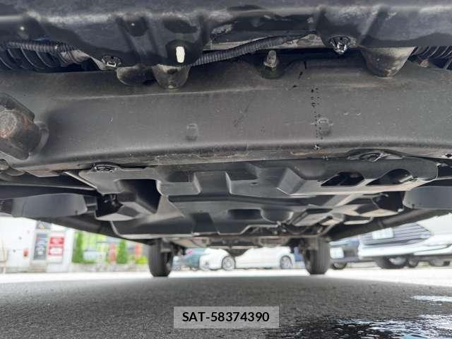 Suzuki EVERY 2020-07 8102135-25