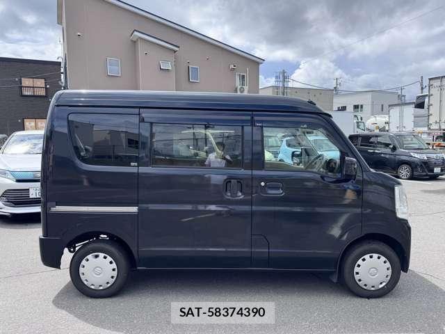 Suzuki EVERY 2020-07 8102135-4