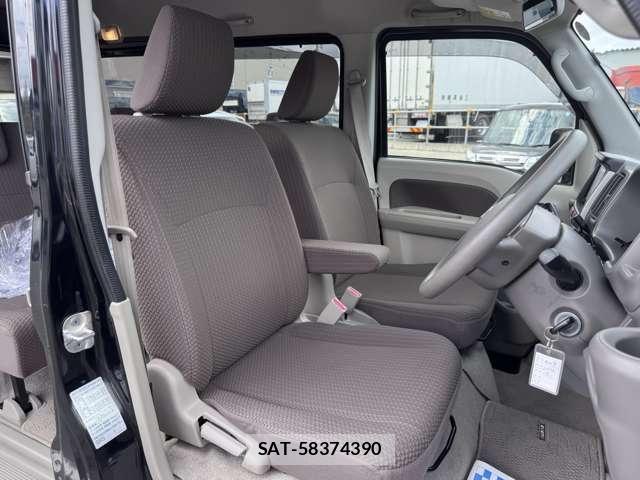 Suzuki EVERY 2020-07 8102135-6