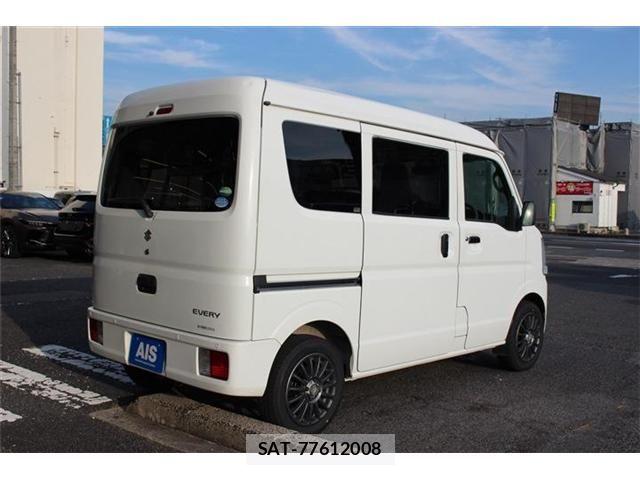 Suzuki EVERY 2019-08 8102136-9