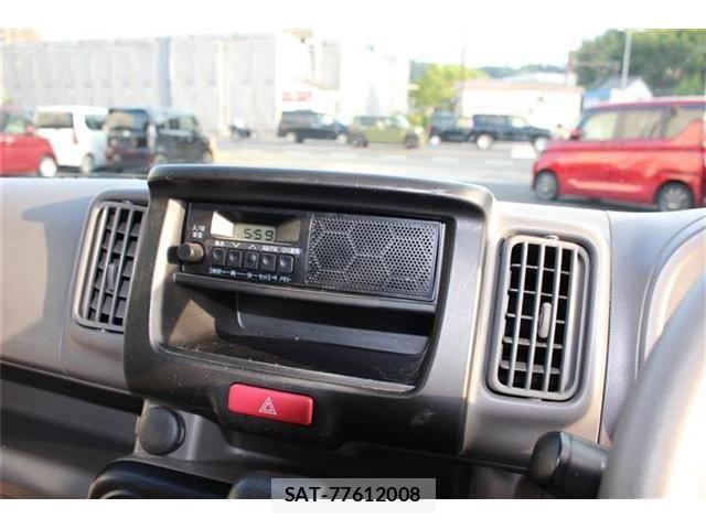 Suzuki EVERY 2019-08 8102136-17