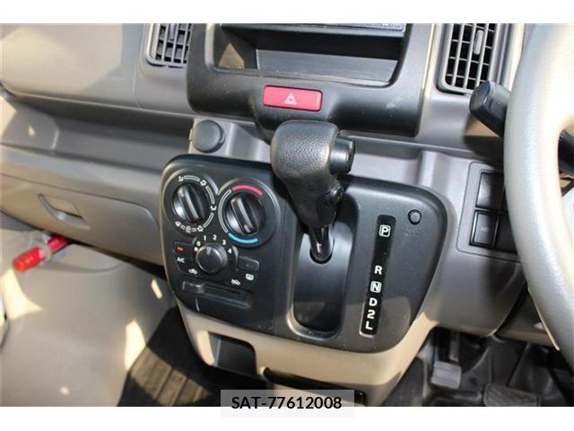 Suzuki EVERY 2019-08 8102136-18