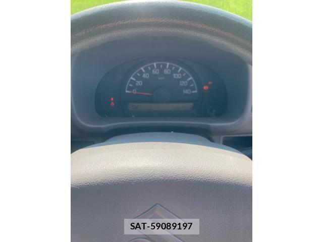 Suzuki EVERY 2015-06 8102139-12