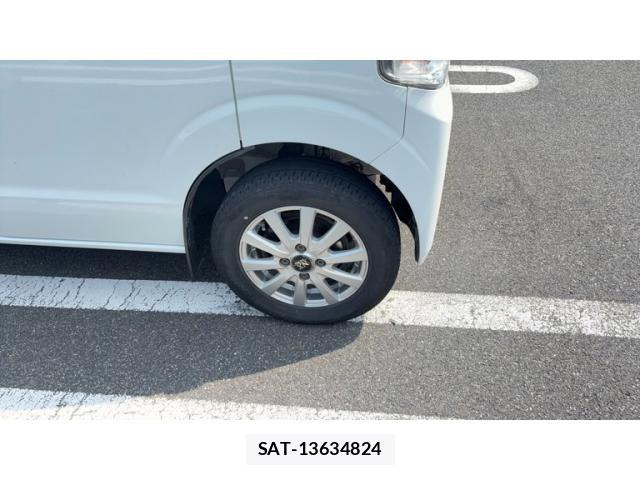 Suzuki EVERY 2018-06 8102138-16