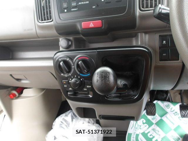Suzuki EVERY 2021-02 8102137-12