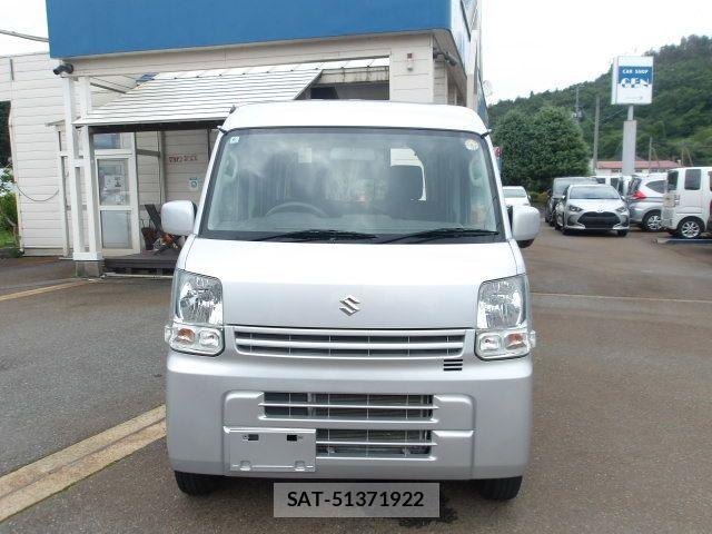 Suzuki EVERY 2021-02 8102137-1