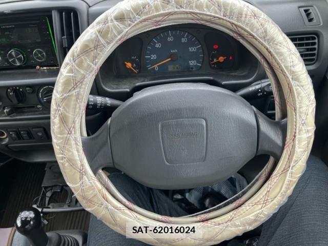 Suzuki EVERY 2005-04 8132558-15