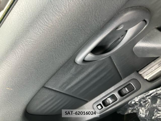 Suzuki EVERY 2005-04 8132558-16