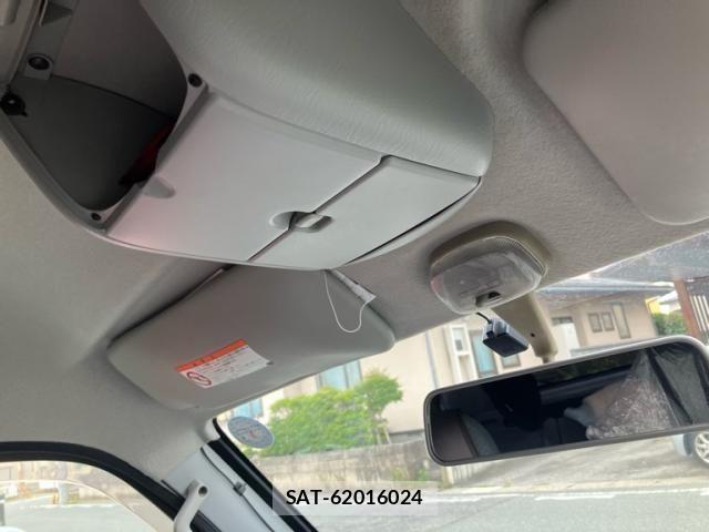 Suzuki EVERY 2005-04 8132558-20