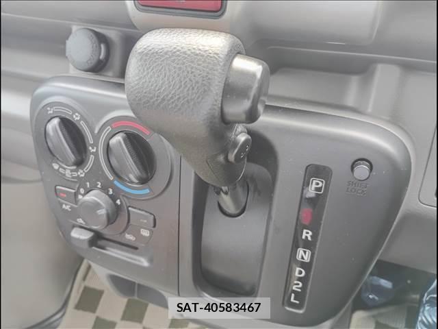 Suzuki EVERY 2019-12 8210489-11