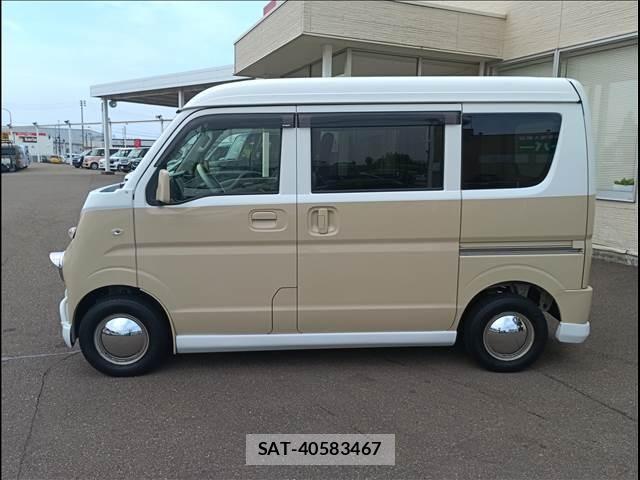 Suzuki EVERY 2019-12 8210489-4