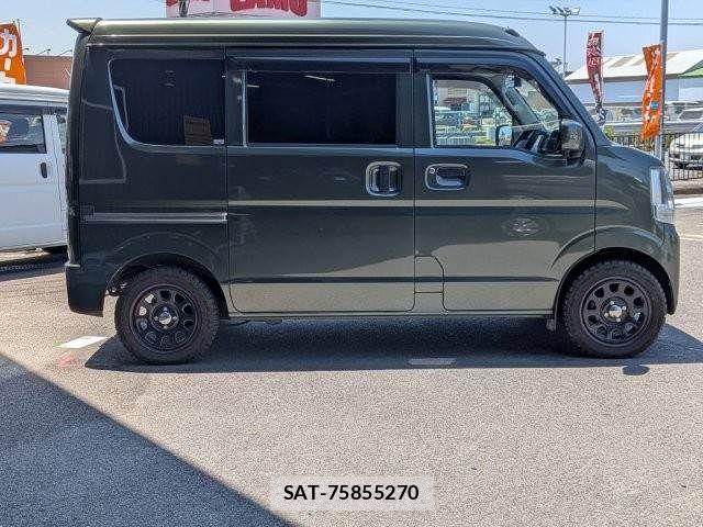 Suzuki EVERY 2020-09 8210487-17