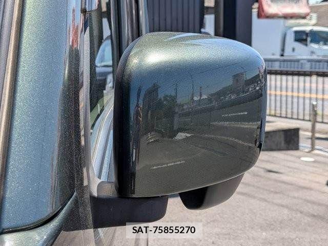 Suzuki EVERY 2020-09 8210487-24