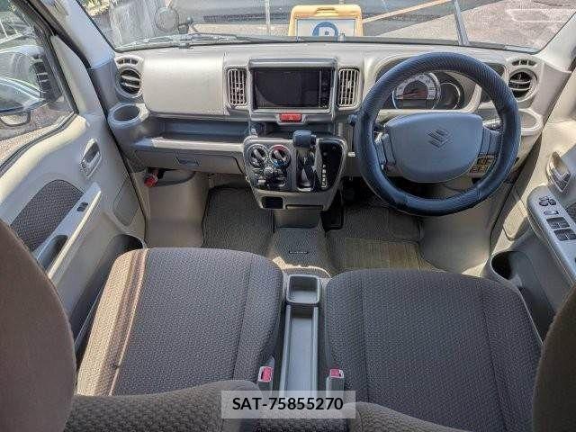 Suzuki EVERY 2020-09 8210487-2